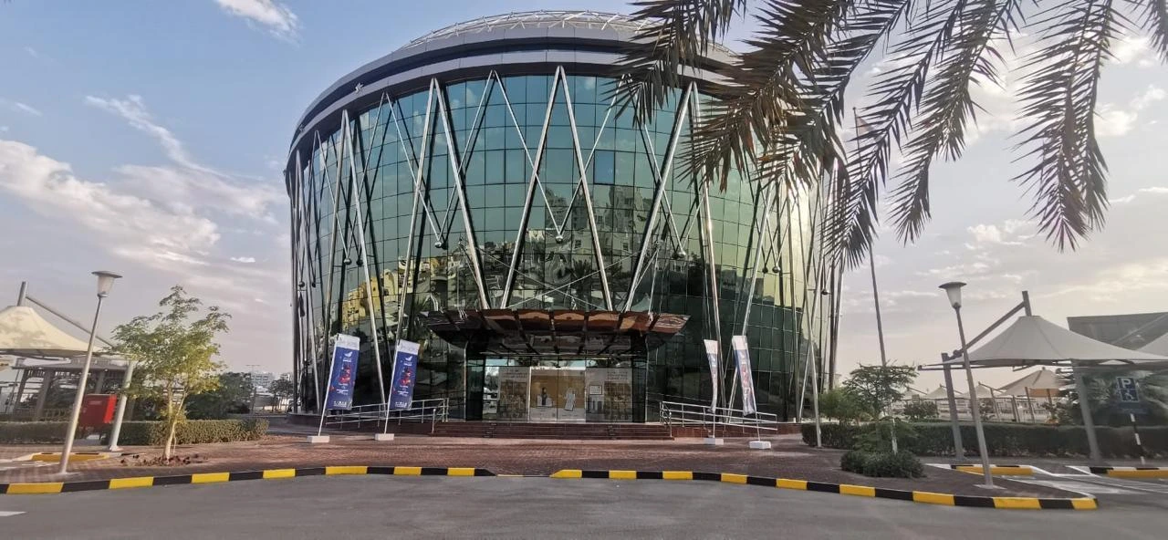 Dalma-Customer-Happiness-Office