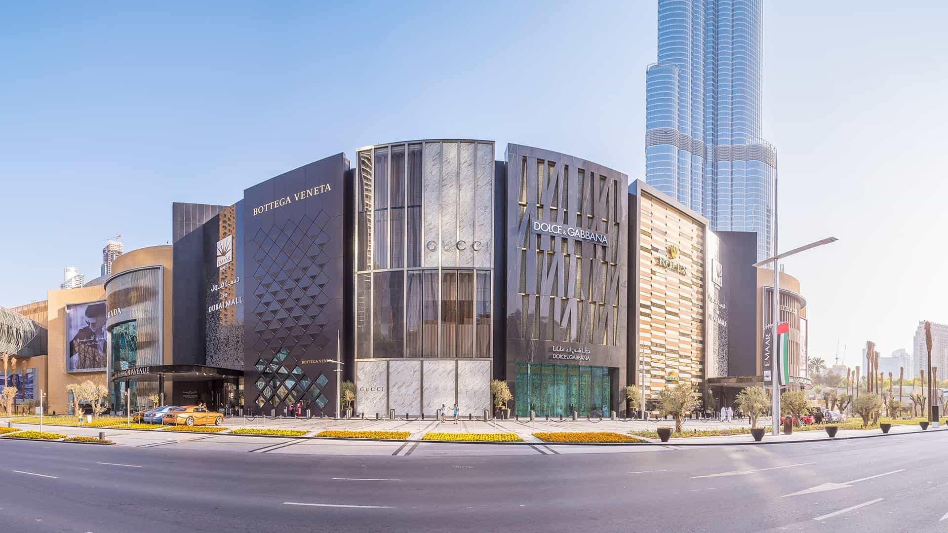 Dubai-Mall-Fashion-Avenue